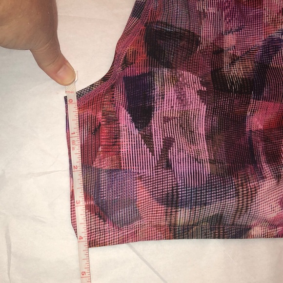 Lululemon 4” Speed Up Shorts in Sun Dazed Multi Pink/Super Dark, EUC. Size 10. - Picture 11 of 14